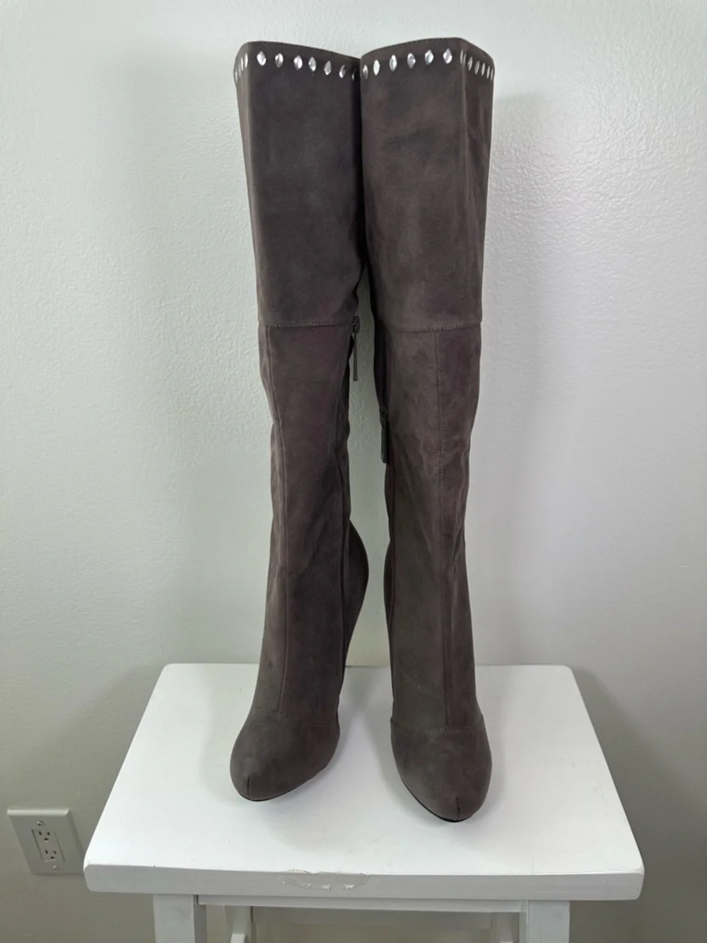 Shiekh Knee High Boots Size 10 Brown Faux Suede Studded Stiletto Heel Zip